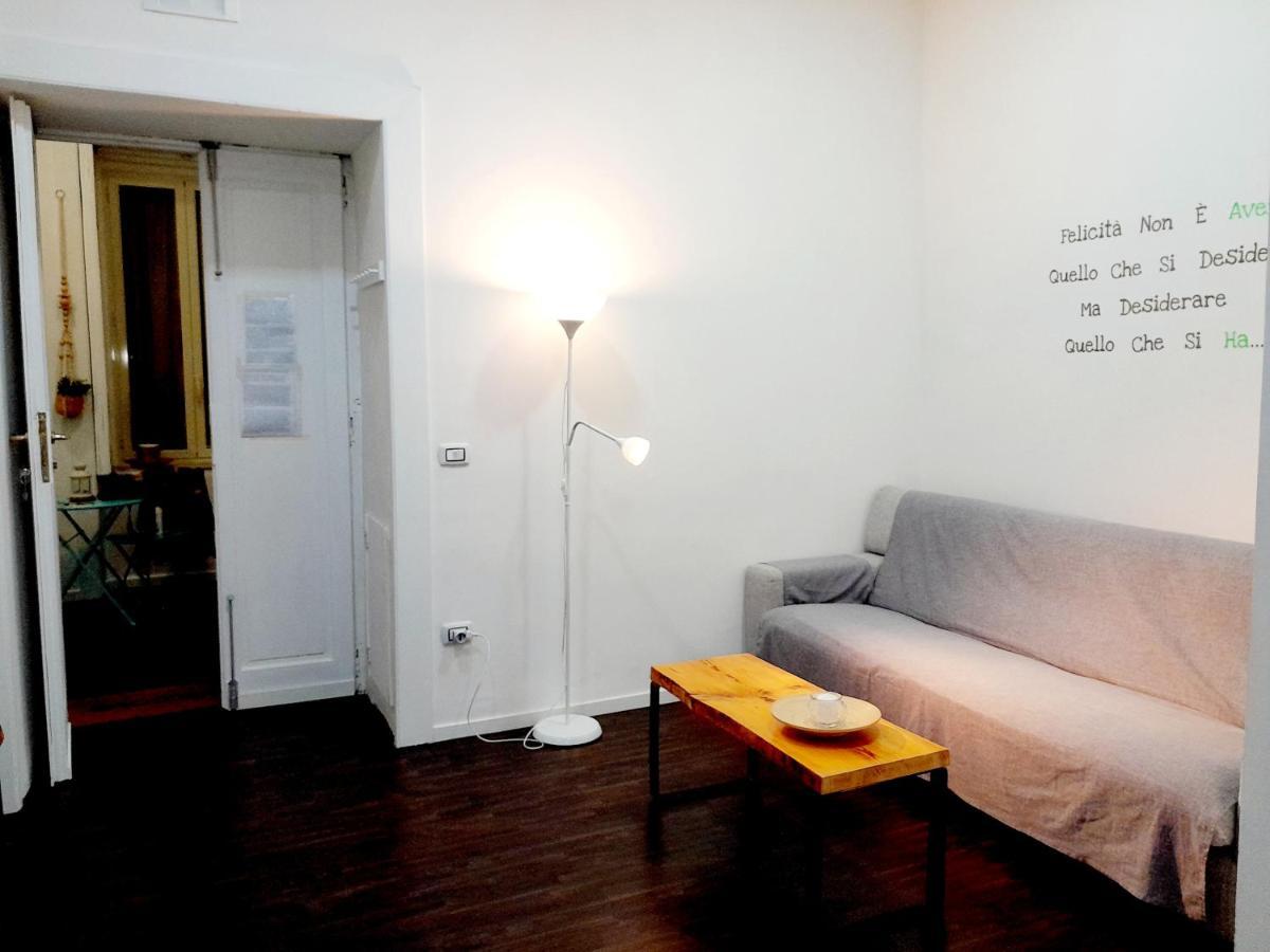 Ferienwohnung Piazza Carita' Centro Storico Neapel Exterior foto